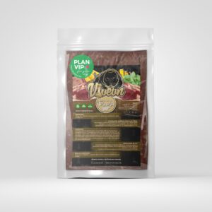 comida para perros natural de ternera, asaduras, plátano y espinacas